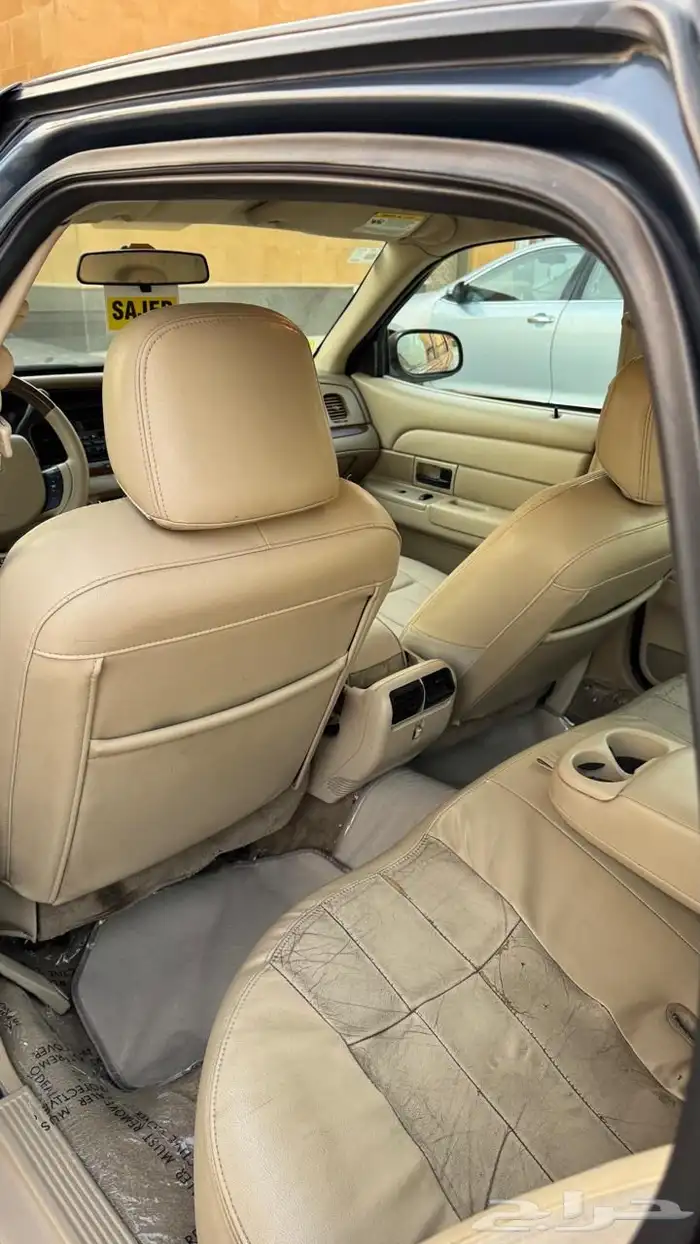 كراون فكتوريا 2010 للبيع سعودي 45