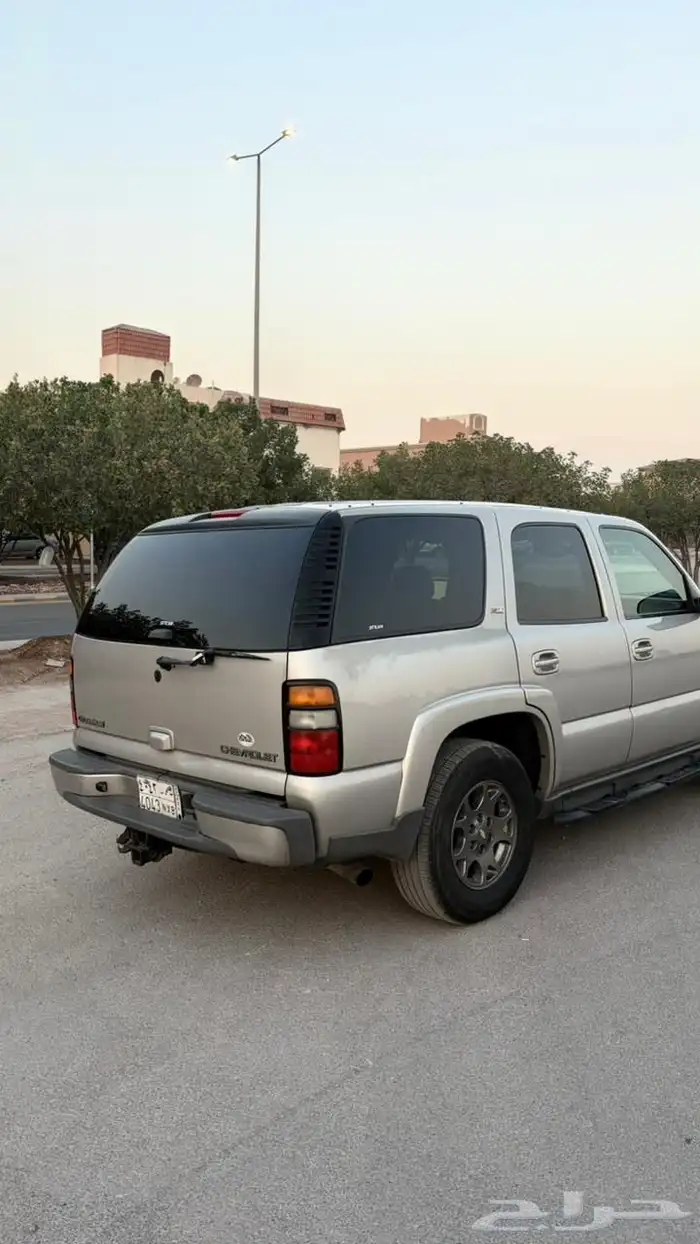 تاهو موديل 2005 للبيع 5