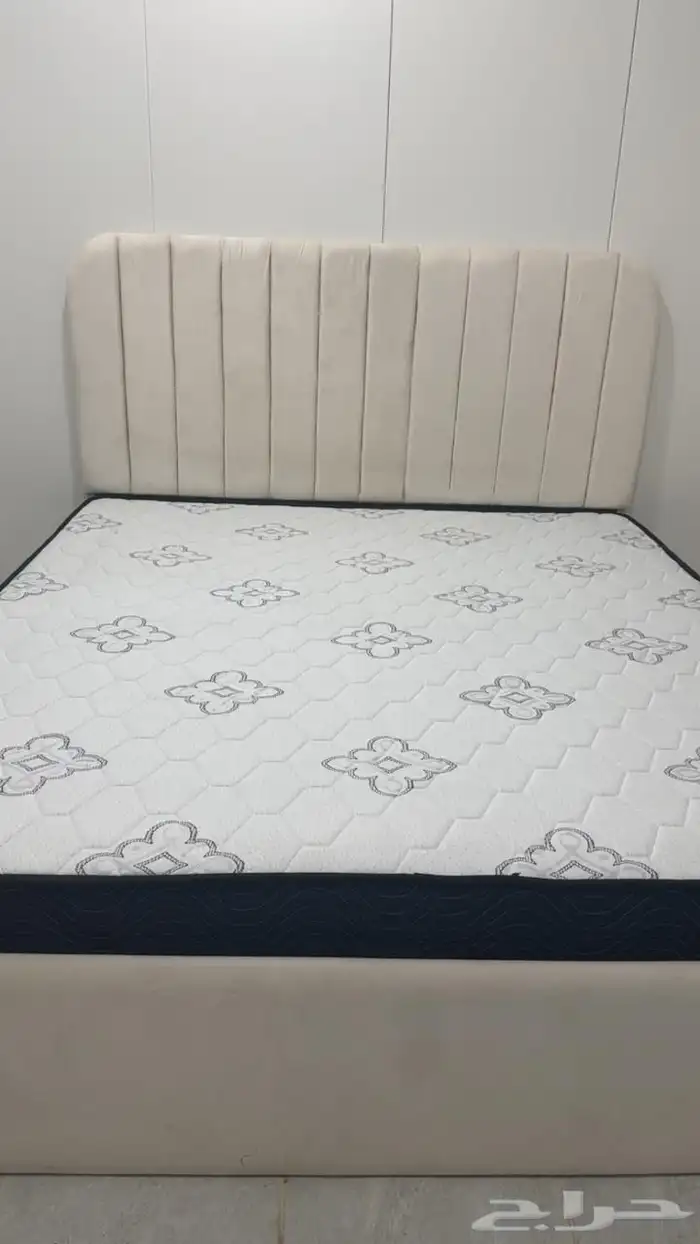 سرير نفرين مع المرتبة 0