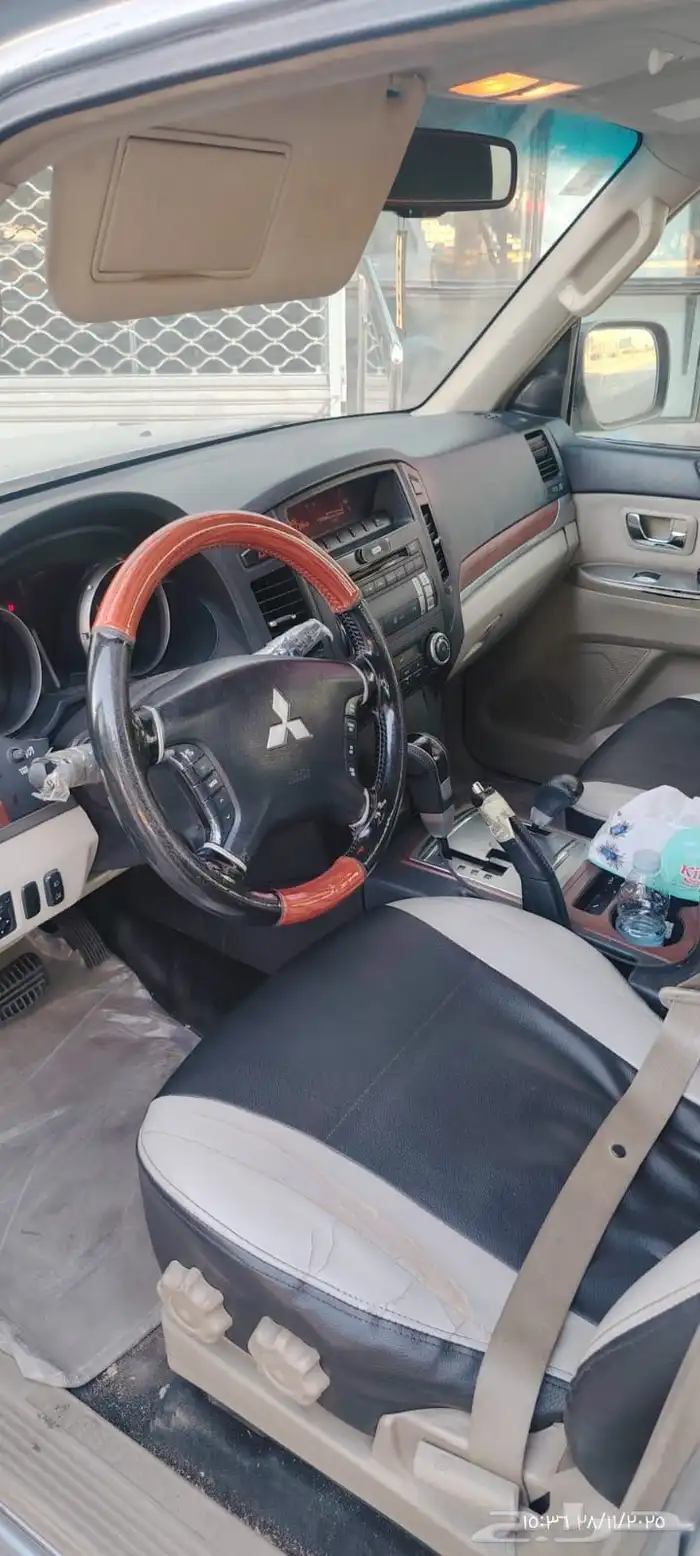 باجيرو 2008 فضي نص فل 5