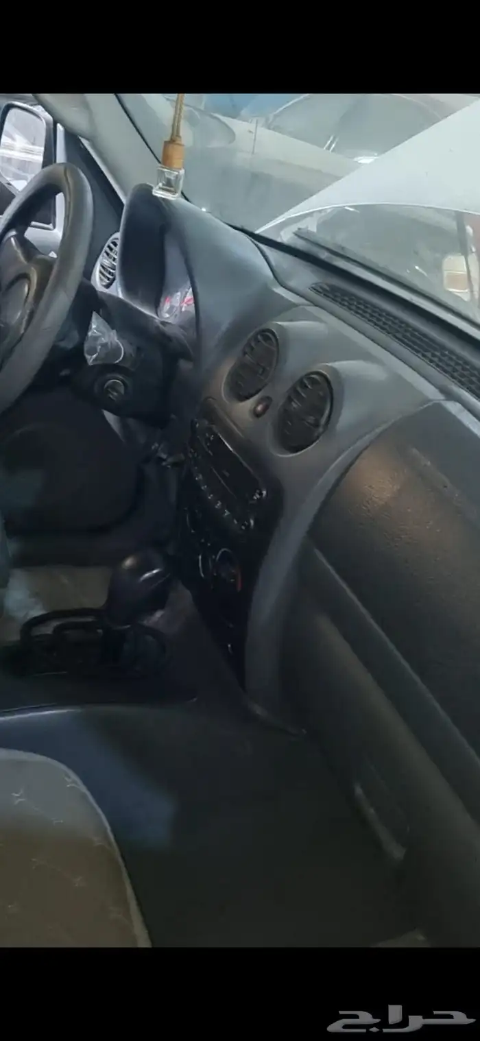 للبيع او البدل المناسب بسيارة قير عادي 5