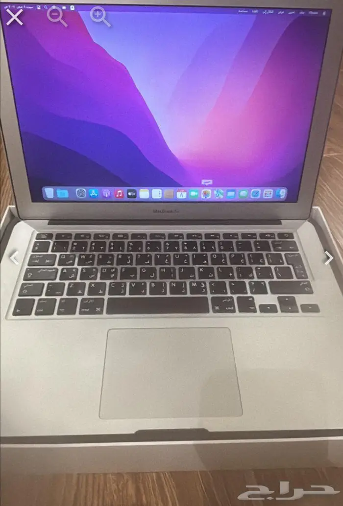 ماك بوك اير نظيف وكالة لم يستخدم الا 4 مرات بكامل ملاحقته 2