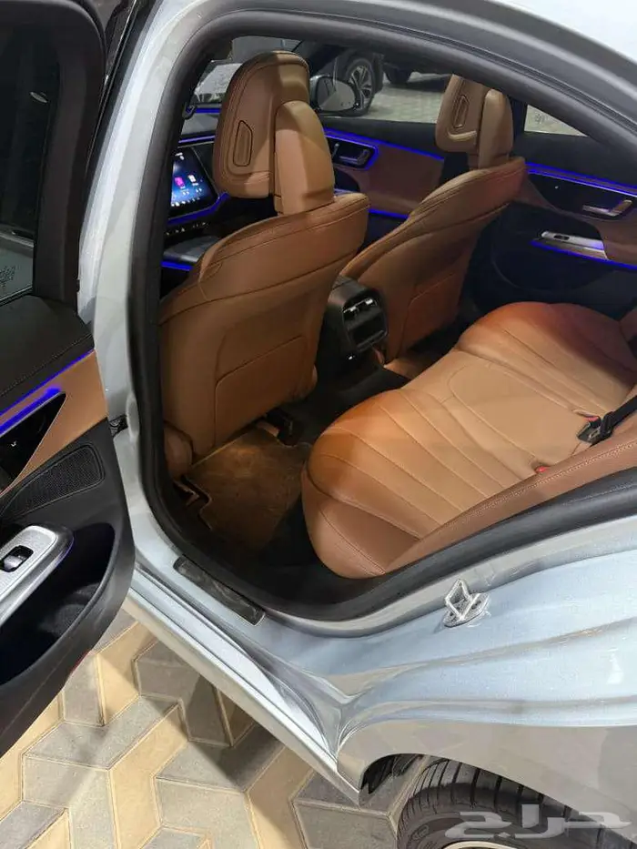 بنز E 200 2025الميموني للاستيراد من كوريا 8