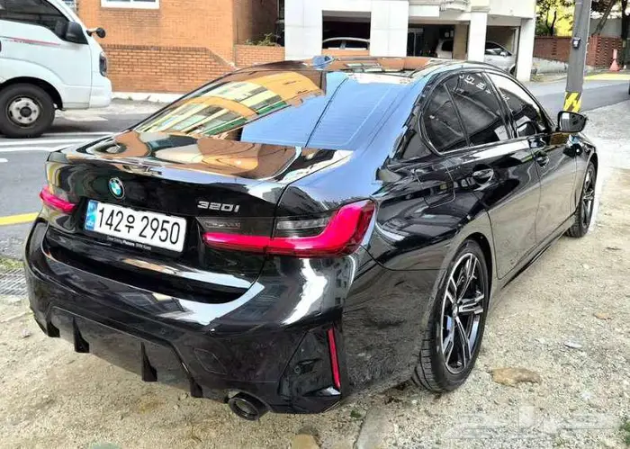 BMW 320I M 2025 الميموني للاستيراد من كوريا 1