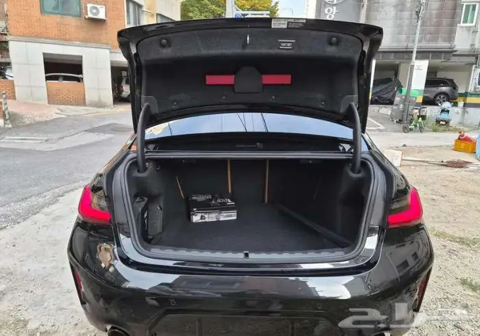 BMW 320I M 2025 الميموني للاستيراد من كوريا 7