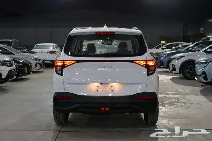 كيا كارينز نص فل وستاندر 2024 عرض خاص للكاش والتقسيط 5