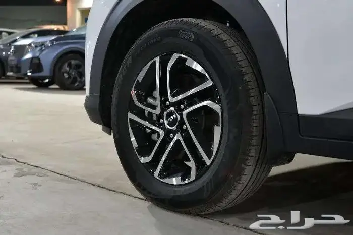 كيا كارينز نص فل وستاندر 2024 عرض خاص للكاش والتقسيط 2