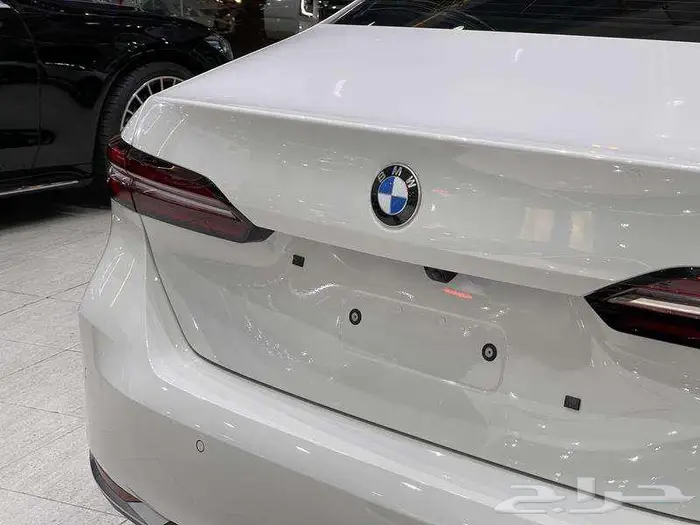 بي ام دبليو - الفئة الخامسة 520i - 2024 7