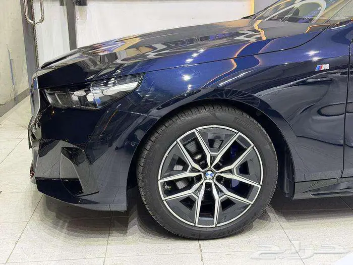 بي ام دبليو - الفئة الخامسة 520i - 2024 كت ام 7