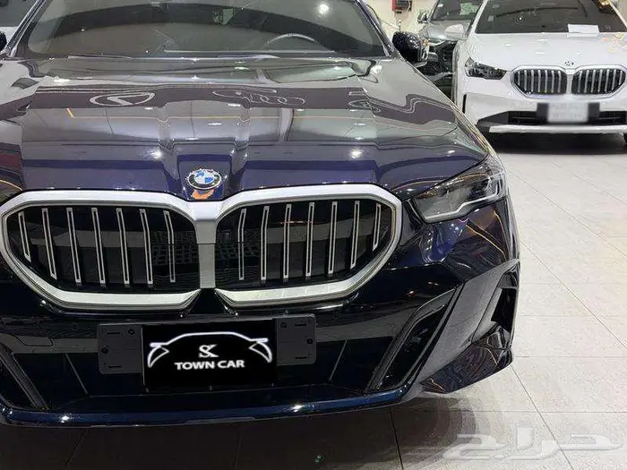 بي ام دبليو - الفئة الخامسة 520i - 2024 كت ام 12