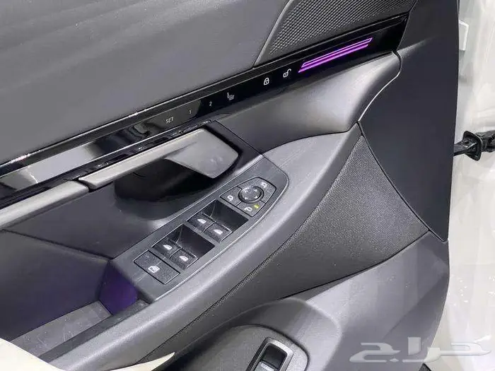 بي ام دبليو - الفئة الخامسة 520i - 2024 17