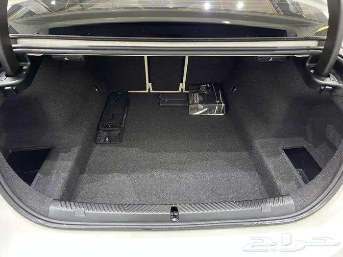 بي ام دبليو - الفئة الخامسة 520i - 2024 33