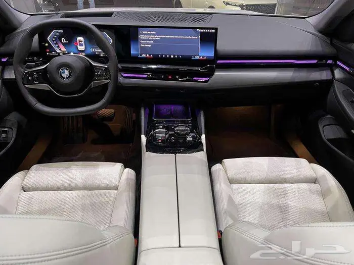 بي ام دبليو - الفئة الخامسة 520i - 2024 34