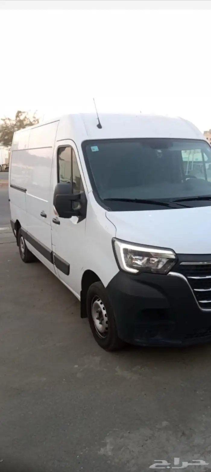 سيارة فان بضاعة نوع رينو ديزيل للايجار السنوي 0