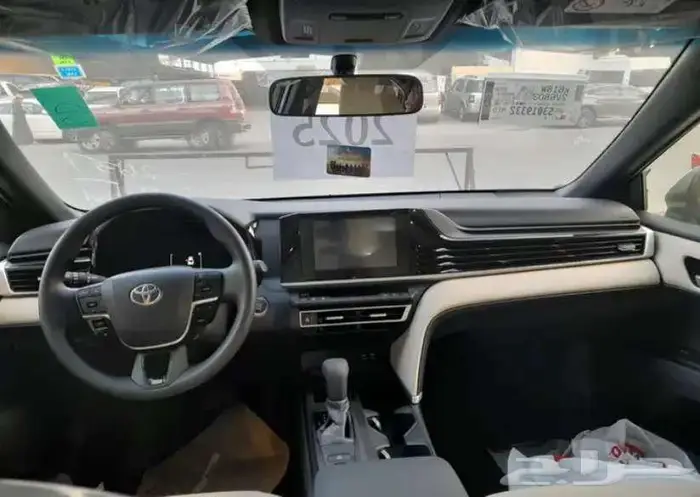 تويوتا كامري E بنزين 2025 باقل سعر عرض نهاية العام 8