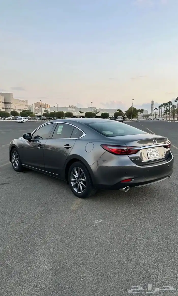 مازدا2023 8