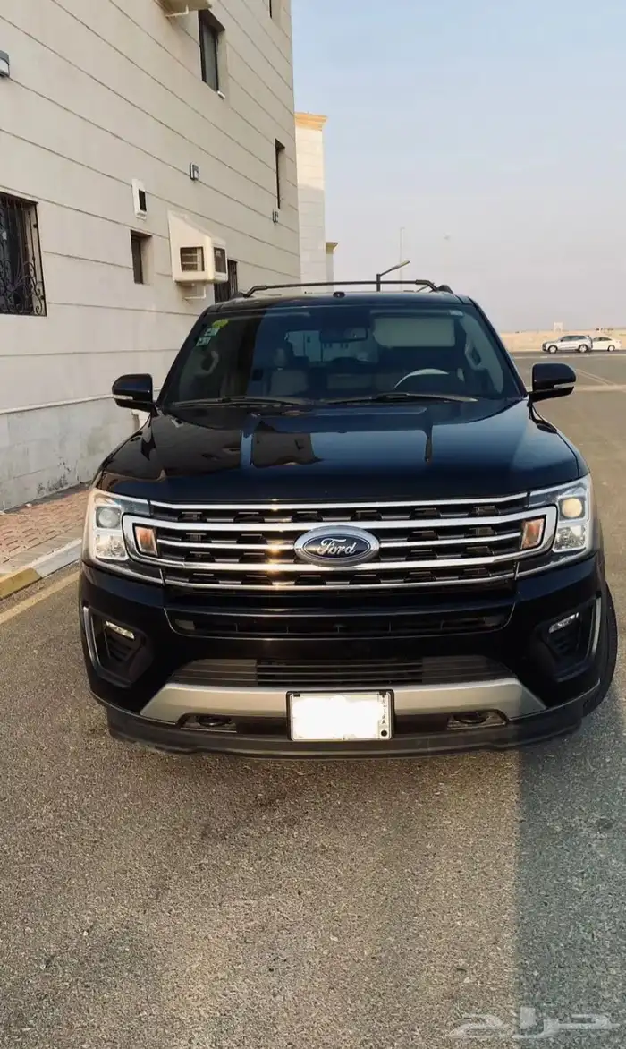 للبيع فورد اكسبيديشن 2019 نص فل مالك اول 0