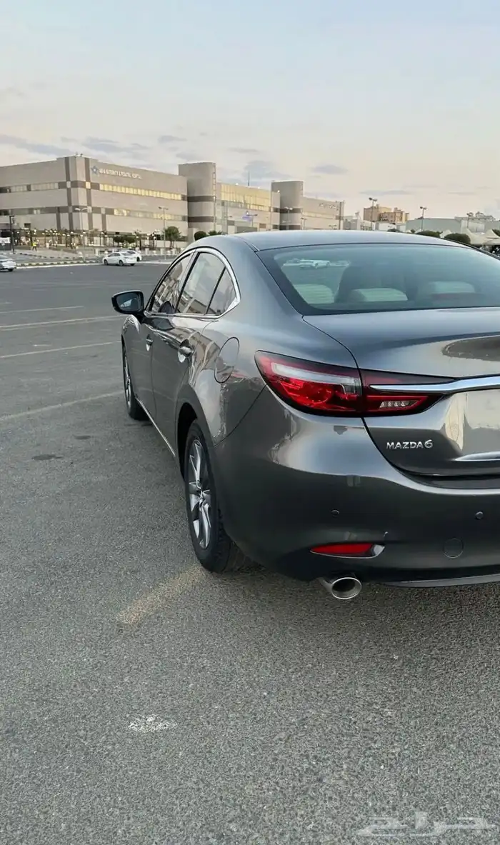 مازدا2023 10