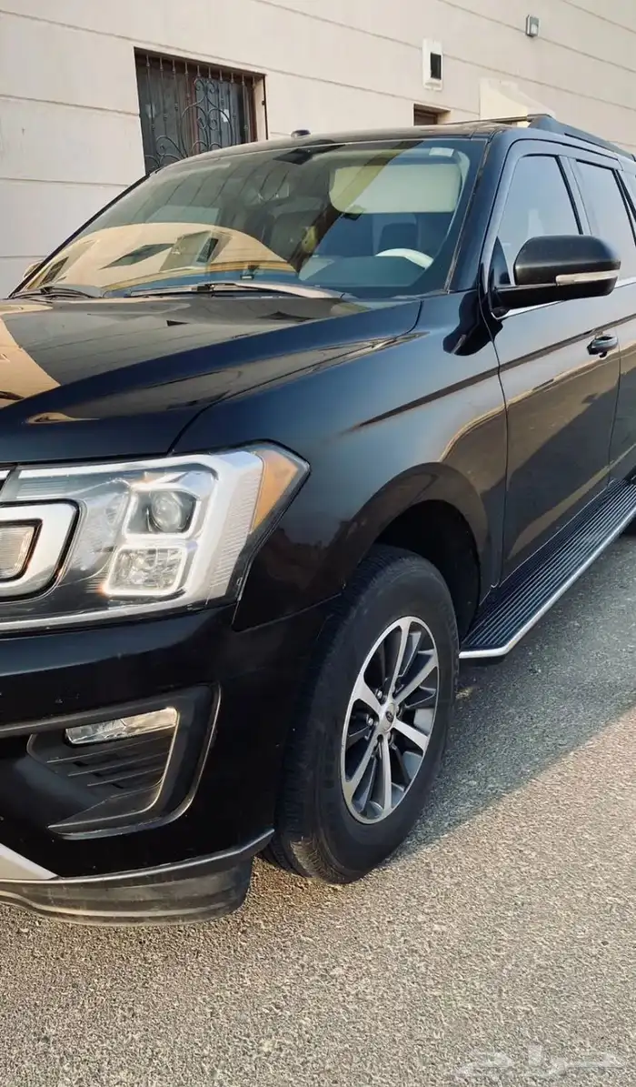 للبيع فورد اكسبيديشن 2019 نص فل مالك اول 6