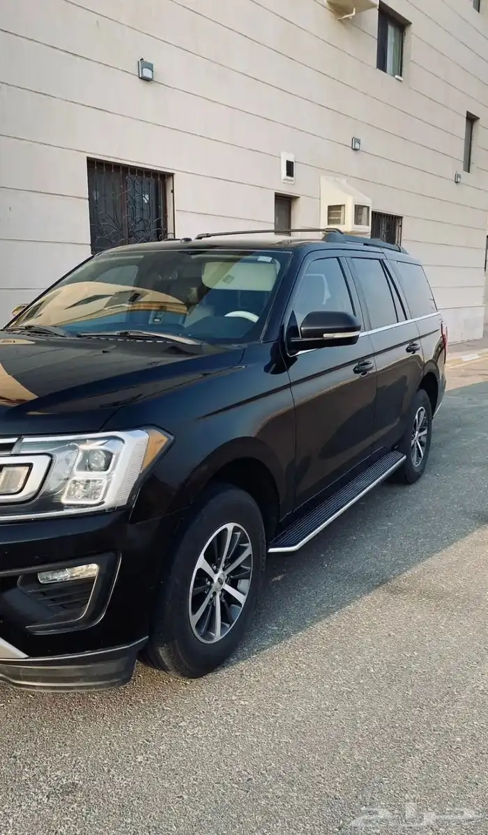 للبيع فورد اكسبيديشن 2019 نص فل مالك اول 5