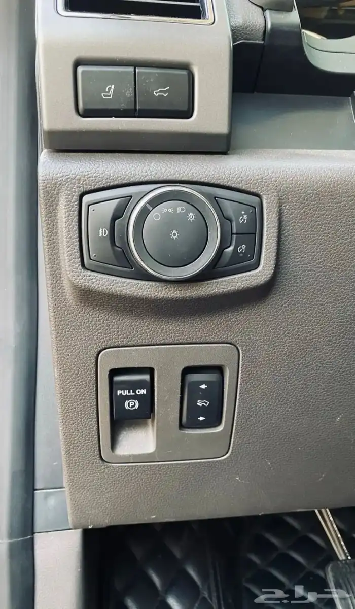 للبيع فورد اكسبيديشن 2019 نص فل مالك اول 30