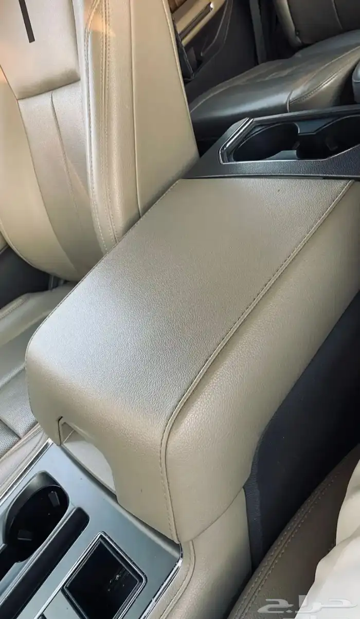 للبيع فورد اكسبيديشن 2019 نص فل مالك اول 15