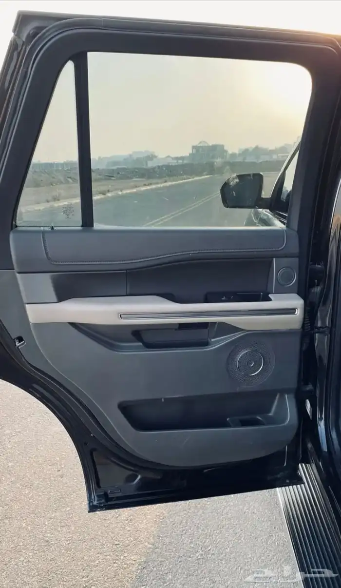 للبيع فورد اكسبيديشن 2019 نص فل مالك اول 28