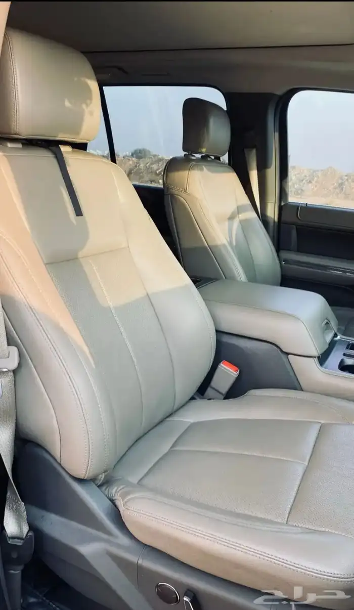 للبيع فورد اكسبيديشن 2019 نص فل مالك اول 41