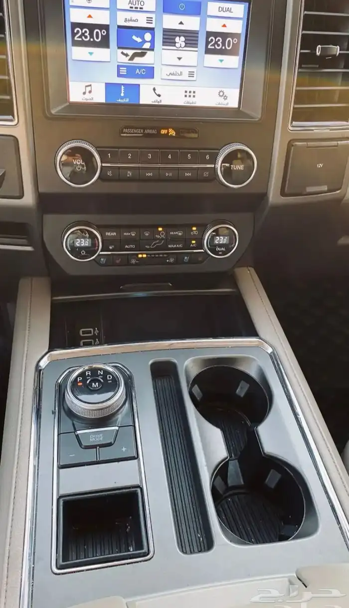 للبيع فورد اكسبيديشن 2019 نص فل مالك اول 26