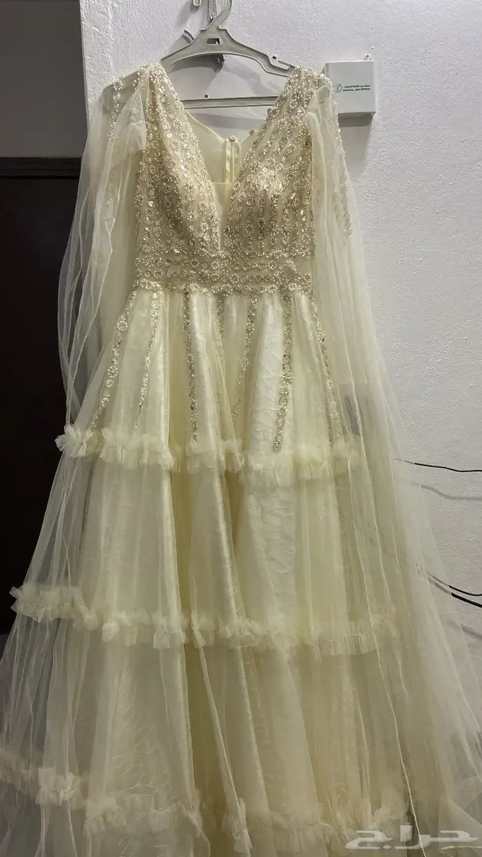 ثلاجه شاشه فساتين 14