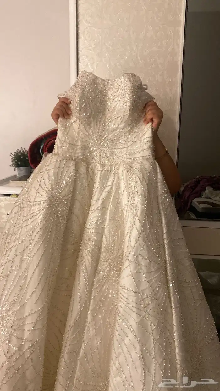 فستان عروس للإيجار فقط بسعر 1500 7