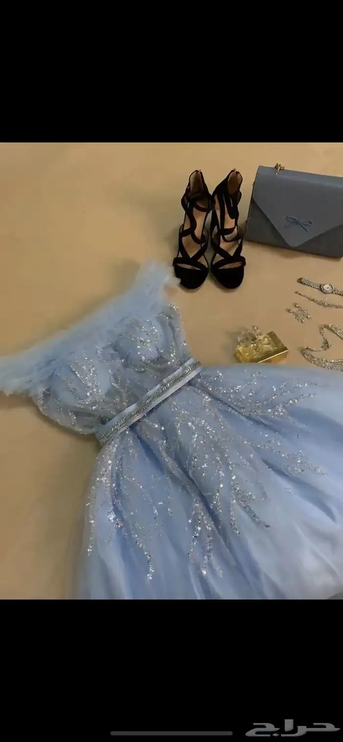 ثلاجه شاشه فساتين 18