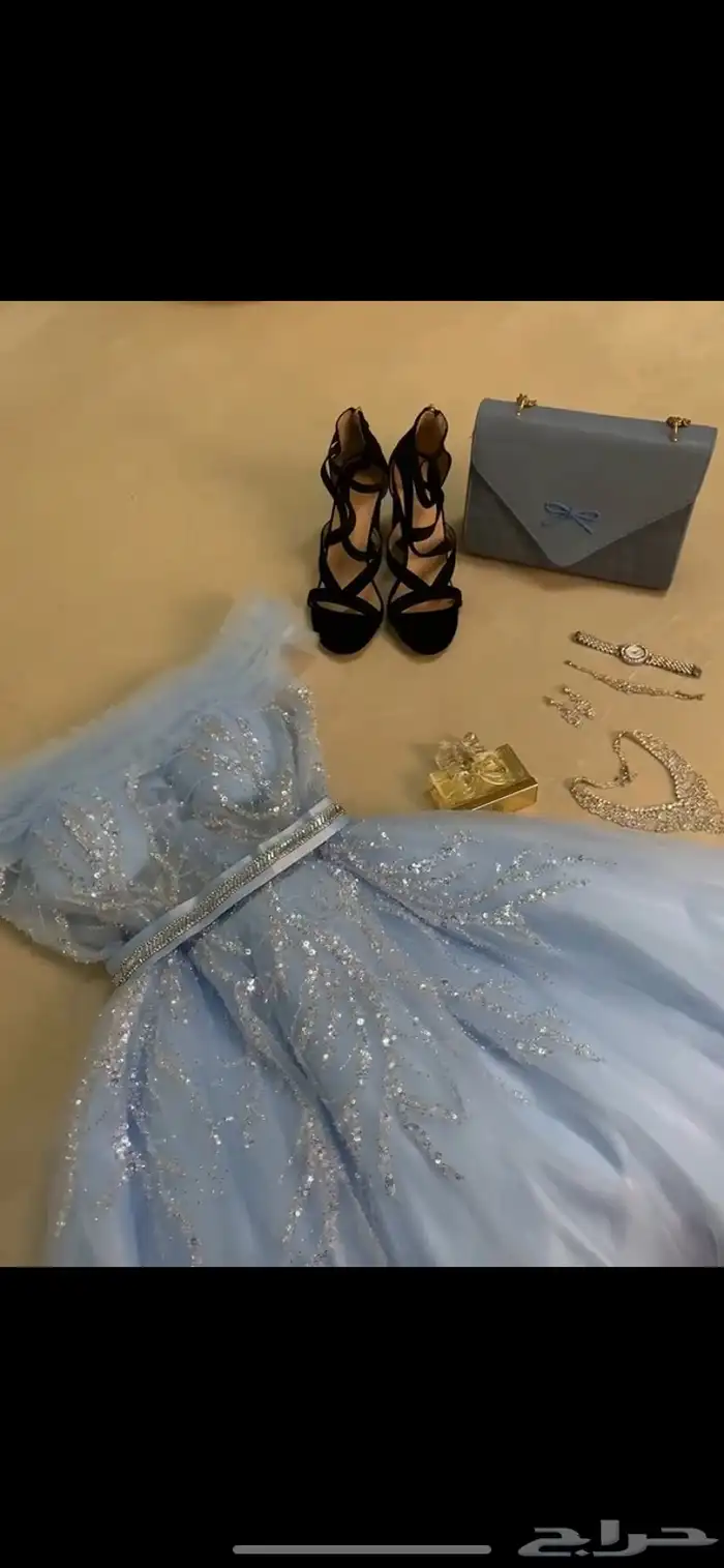 ثلاجه شاشه فساتين 17