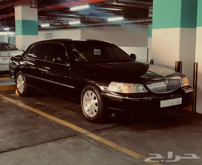 لينكون تاون كار 14