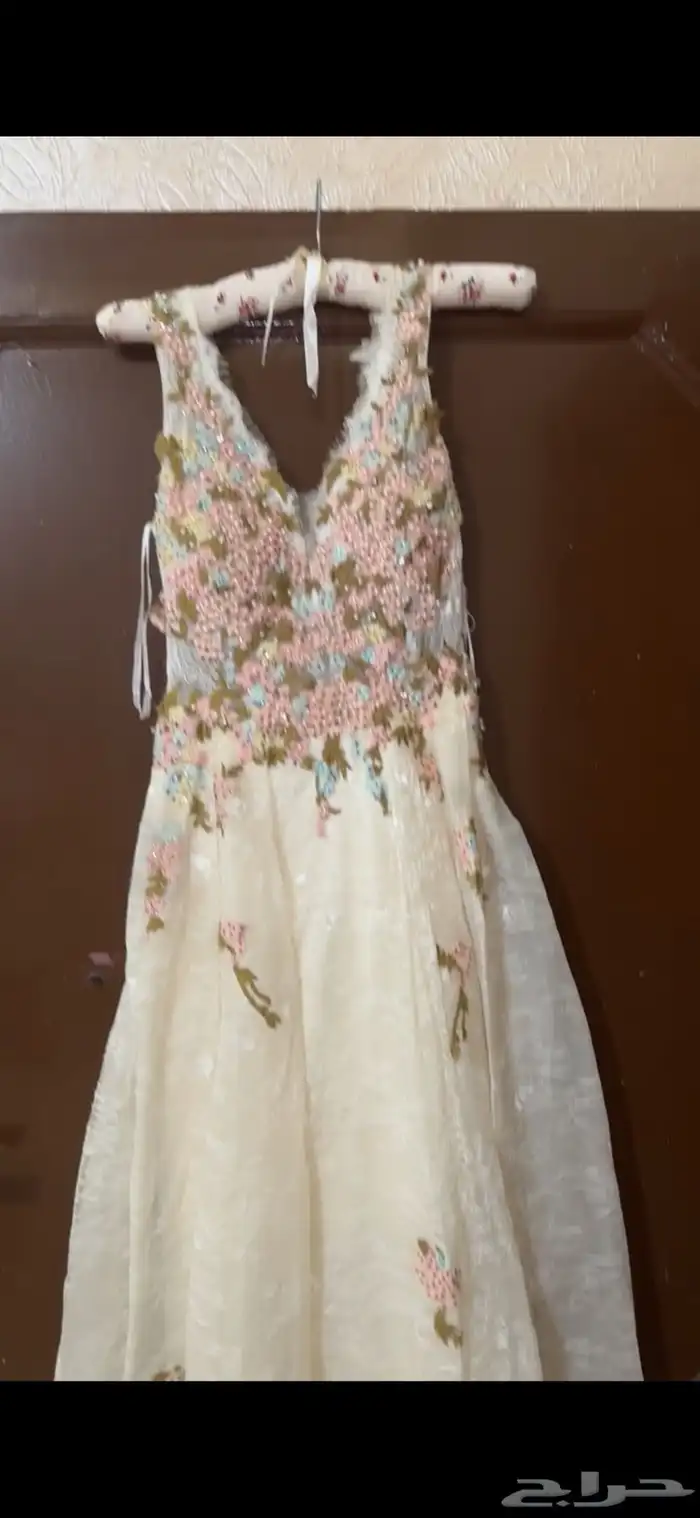 فساتين ما انلبست 1