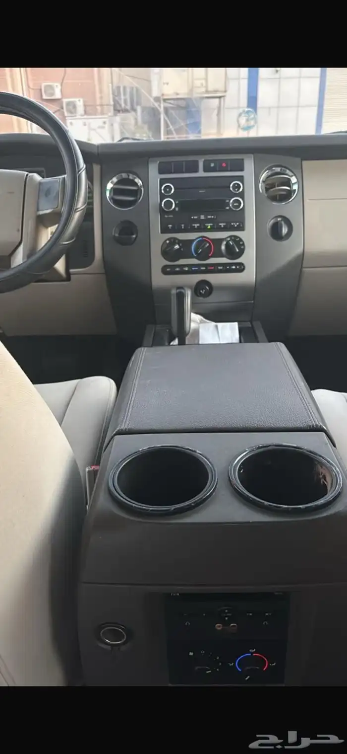 فورد اكسبديشن 2014 7