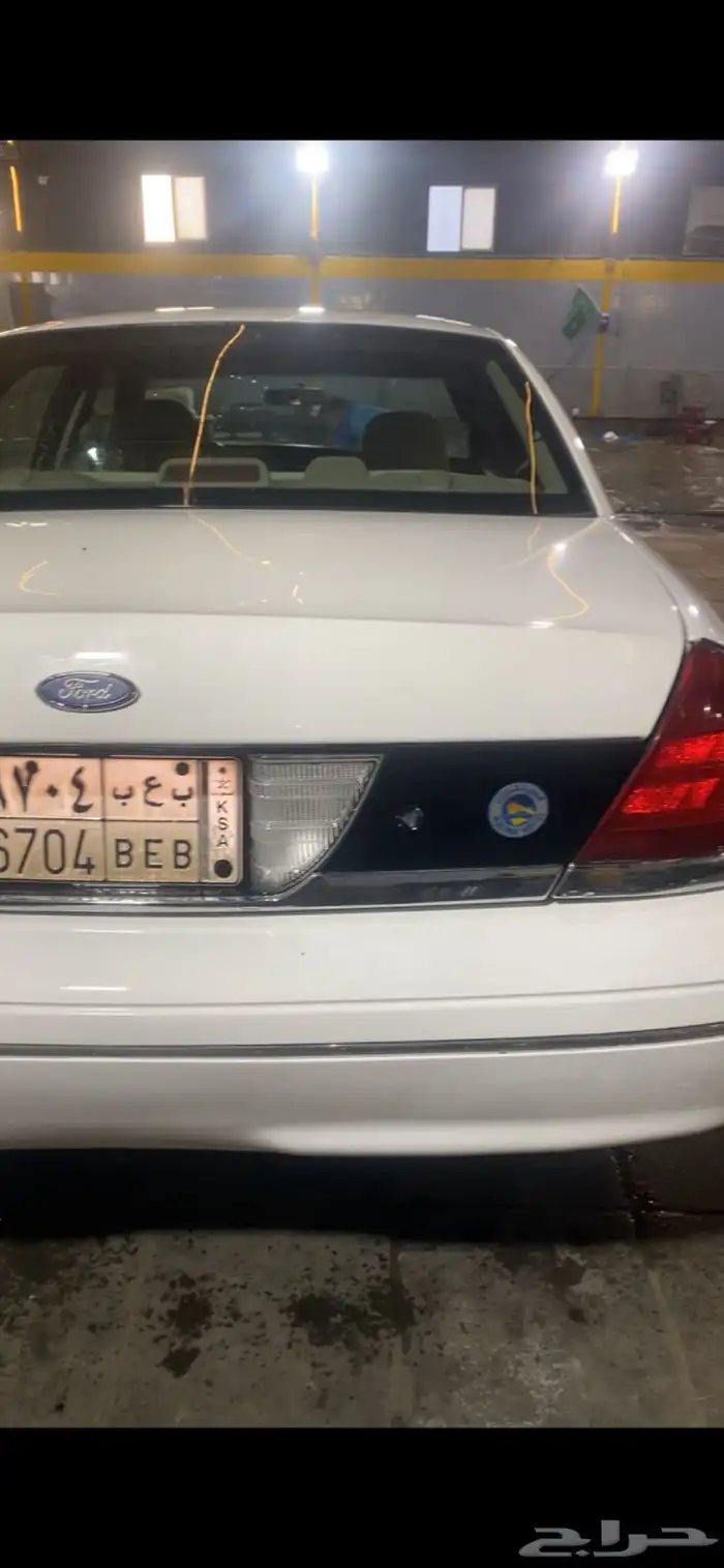 كراون فيكتوريا 2004 1