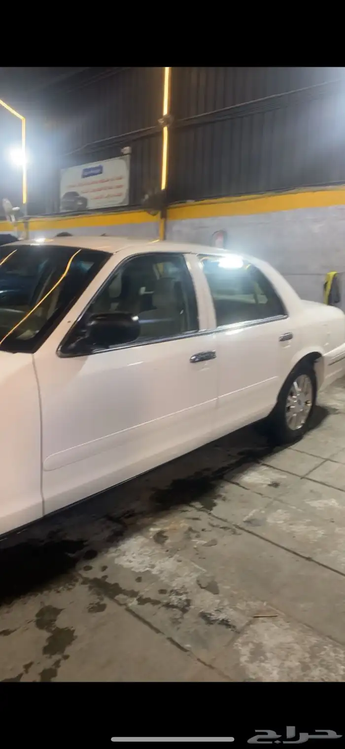 كراون فيكتوريا 2004 16