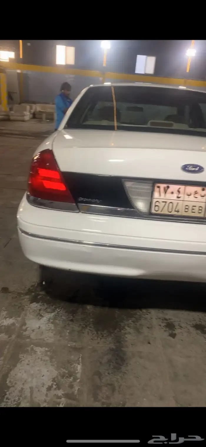فورد فكتوريا 2004 35