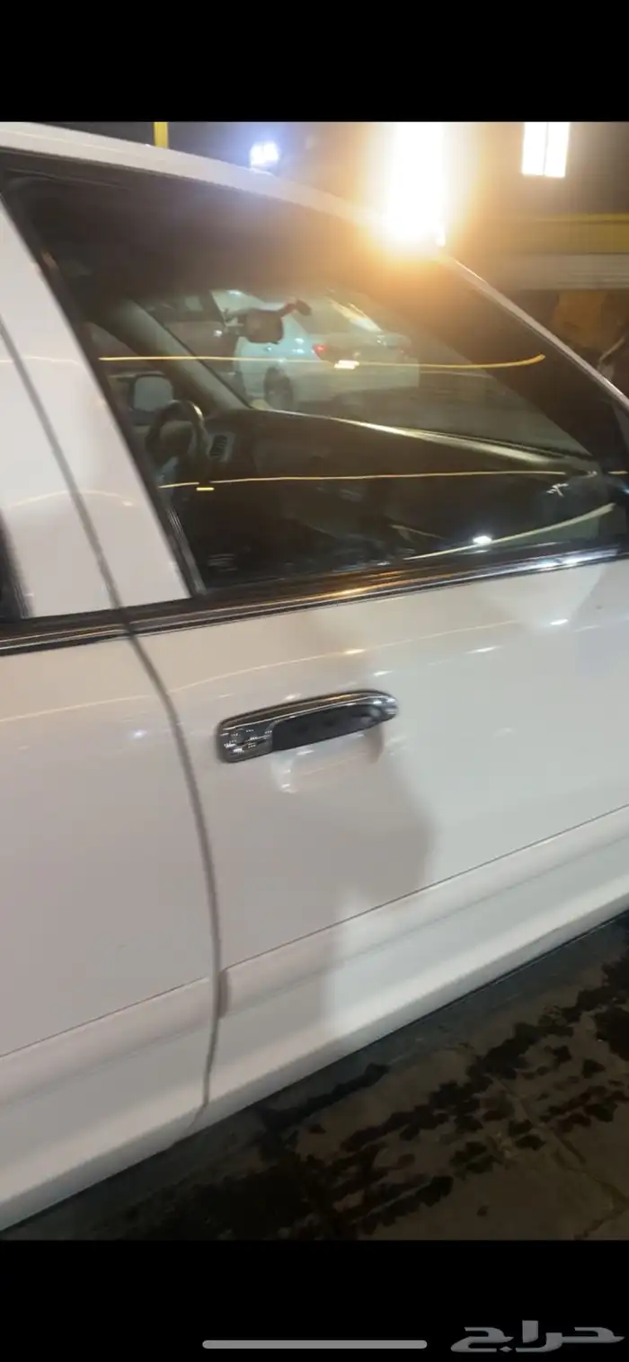 كراون فيكتوريا 2004 10