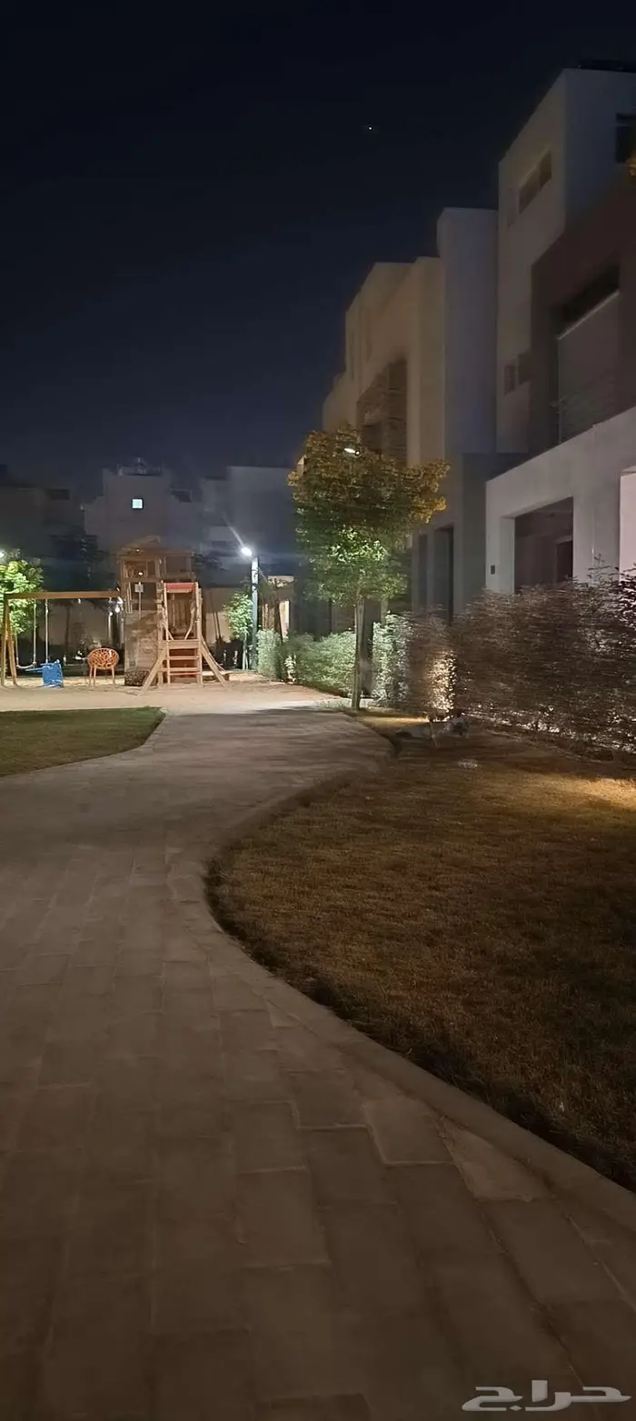 تاون هاوس للايجار 17