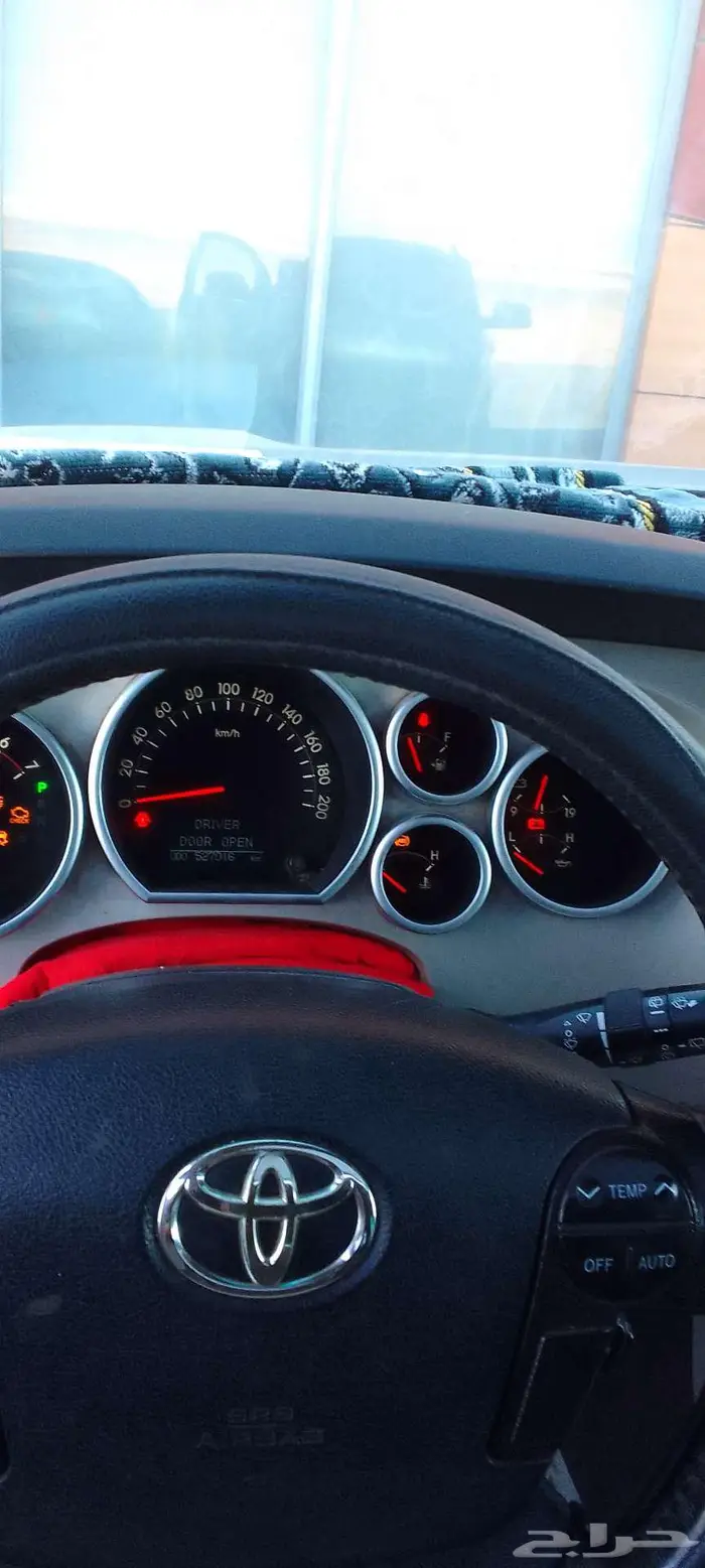 تويوتا سيكويا 4