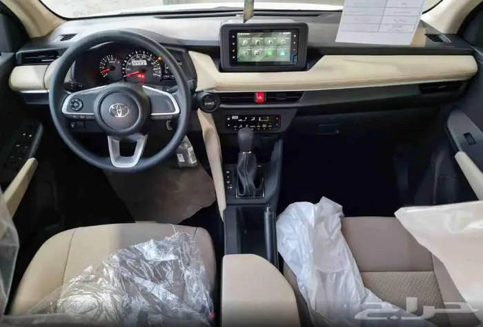 تويوتا يارس Y موديل 2026 بقسط 950 ريال 5