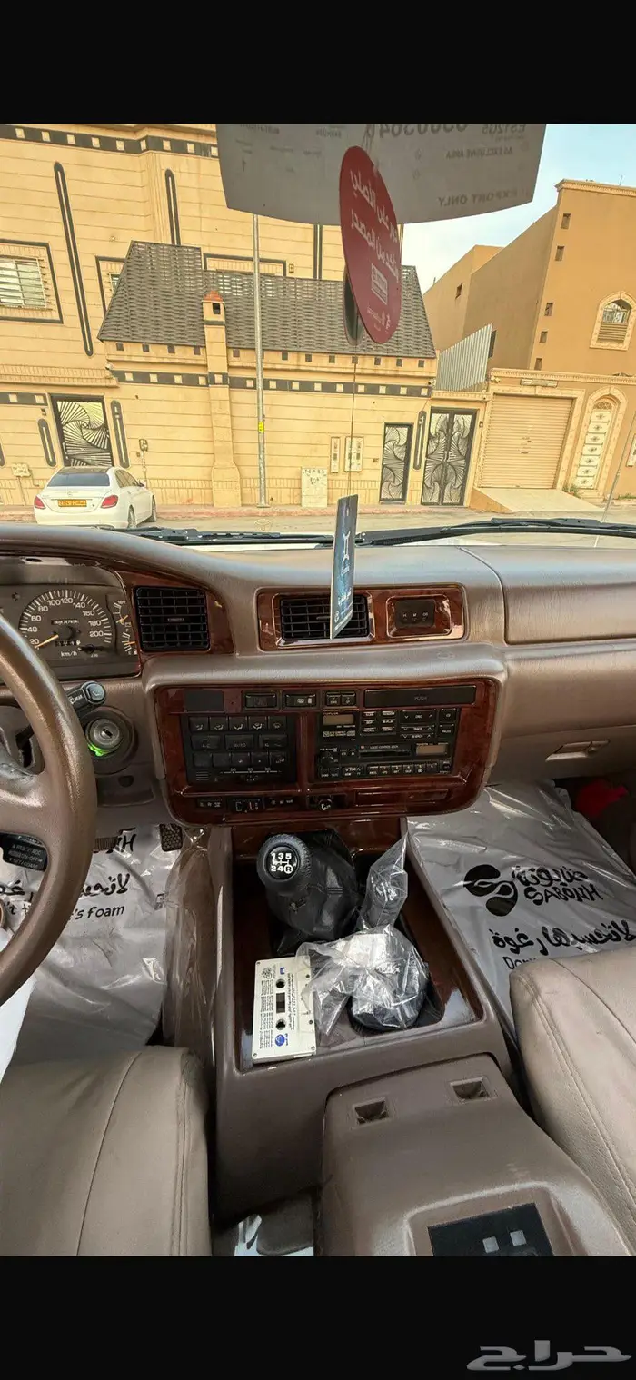 لاند كروزر VXR 1997 14