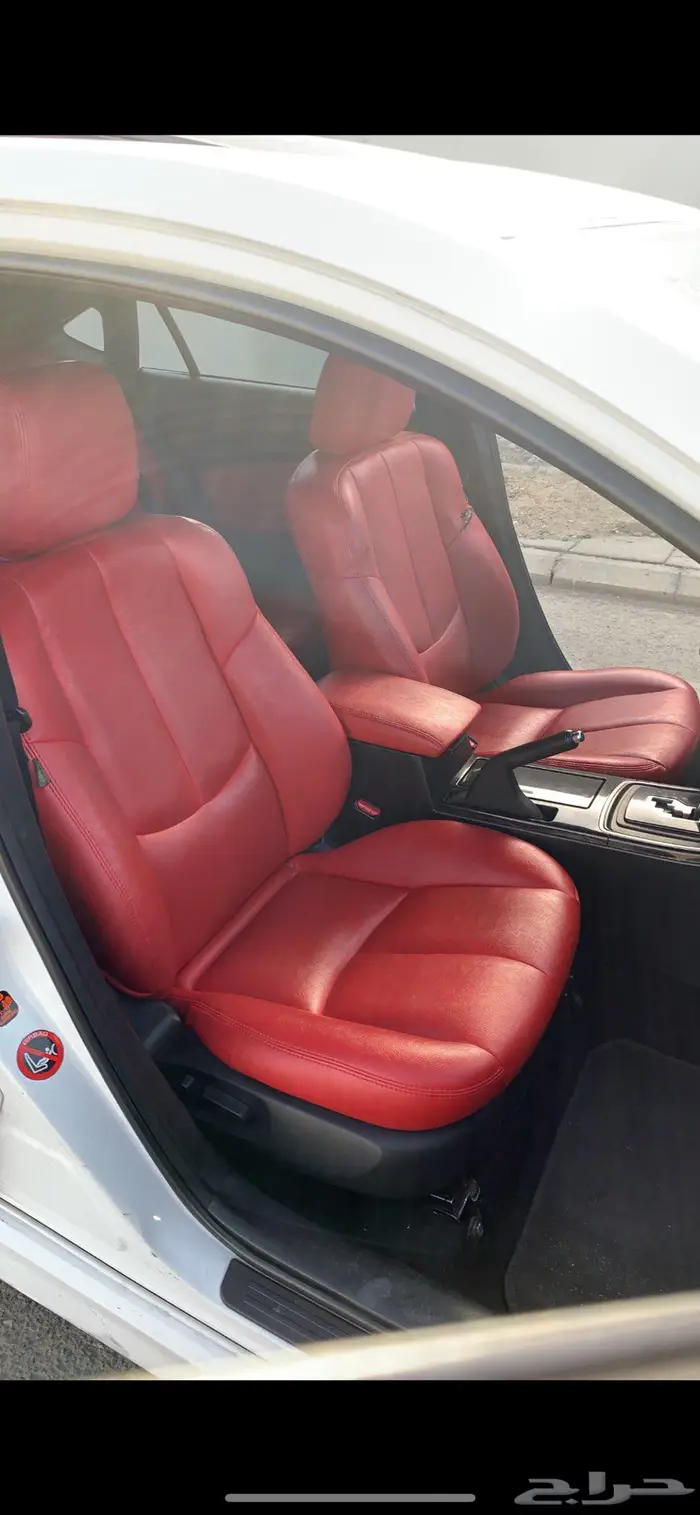 للبيع مازدا 6 هاتشباك 6