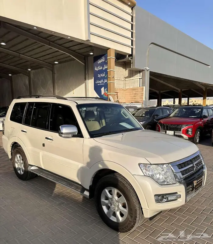 ميتسوبيشي باجيرو 2018 GLS 1