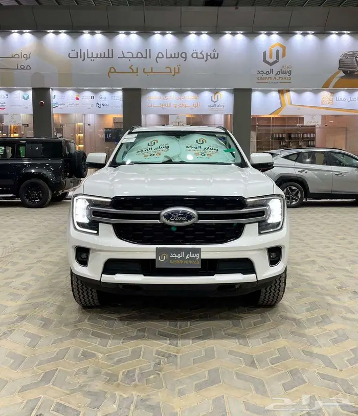 عرض خاص وحصري فورد ايفرست استاندر2025 بنزين دبل 4