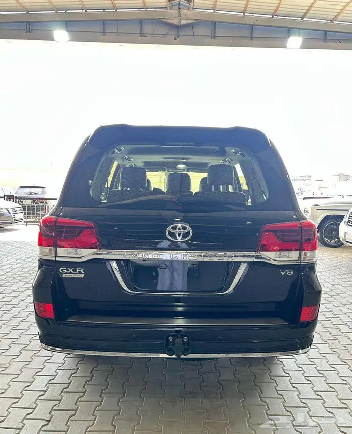 تويوتا لاندكروزر GXR 2021 فل اوبشن 7