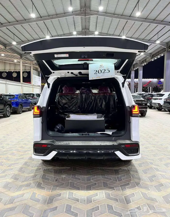 عرض خاص لكزس LX 600 F SPORT موديل 2025 سعودي بطاقه جمركيه 6