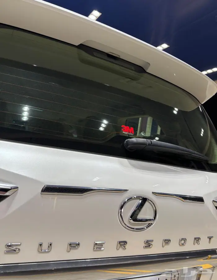 جيب لكزس LX فل كامل مخزن 2020 32